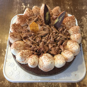 チョコレートのバースデーケーキ